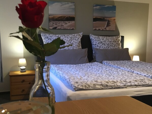 Double Room | In-room safe, desk, free WiFi