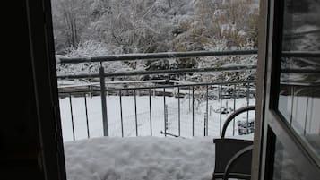 Apartemen, balkon (2) | Pemandangan gunung