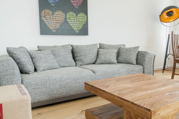 Appartement (onTop) | Coin séjour | Télévision, lecteur de DVD