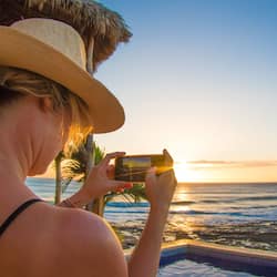 2 outdoor pools, free pool cabanas, pool loungers