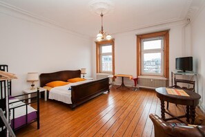 Free WiFi, bed sheets - Gaestezimmer am Hansaplatz (Hamburg)