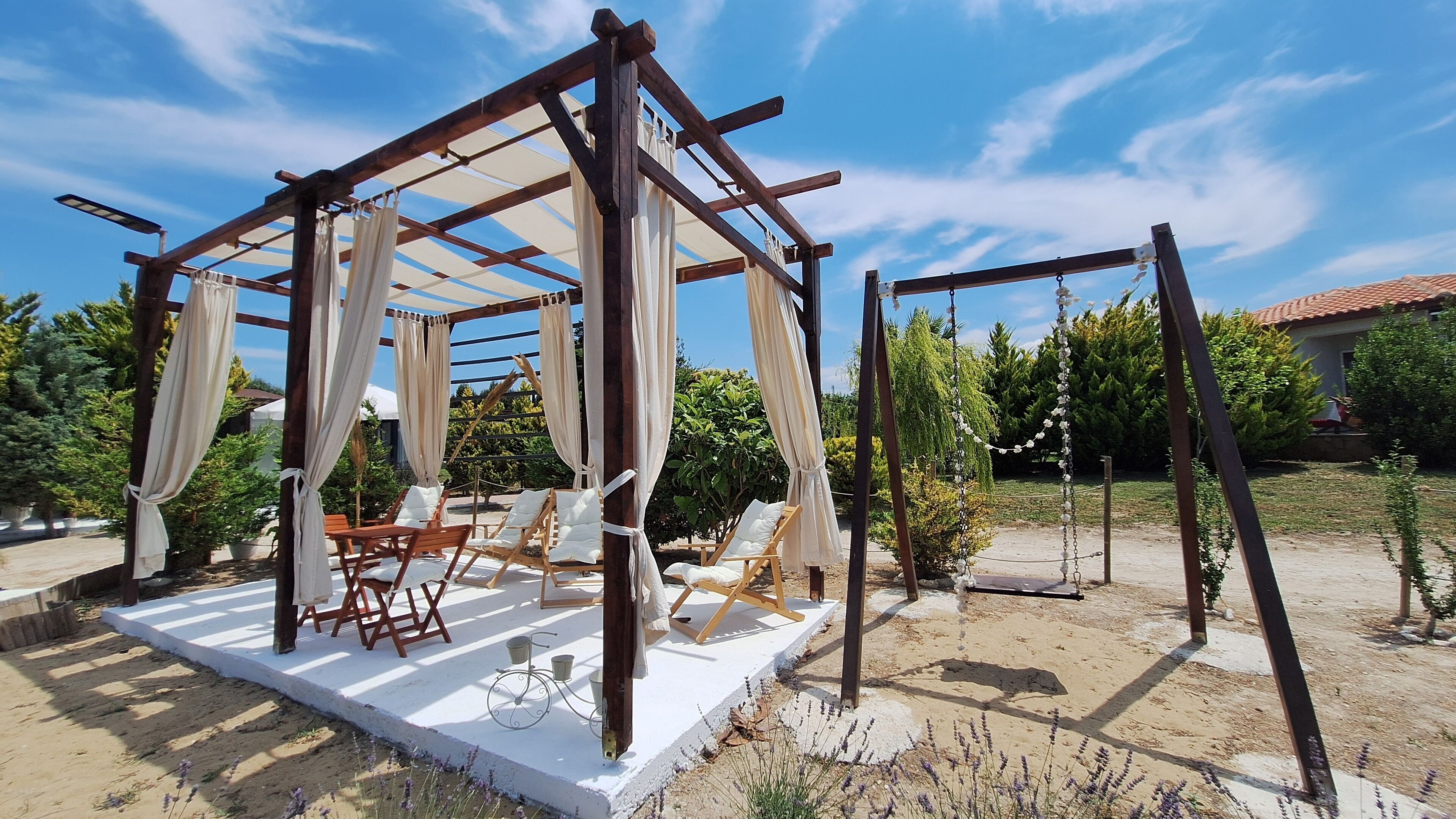 32-inch lcd tv with satellite channels, tv