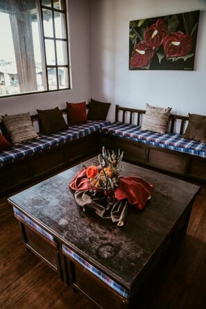 Shared Dormitory, Mixed Dorm