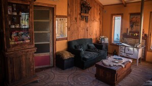 Interior - Puma House - Hostel (Natales)