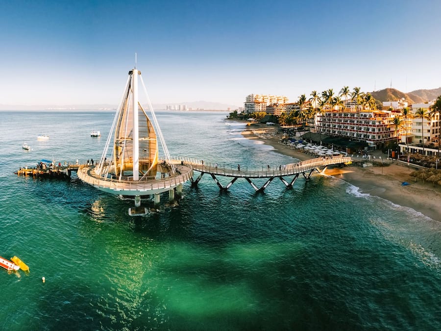 Beach nearby, beach towels