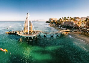 Beach nearby, beach towels - Casa Maria Hotel Boutique & Gallery - Adults Only (Puerto Vallarta)