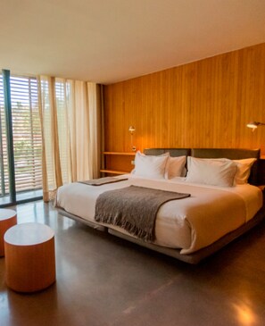 Premium bedding, in-room safe, desk, laptop workspace - Hotel Las Majadas (Pirque)