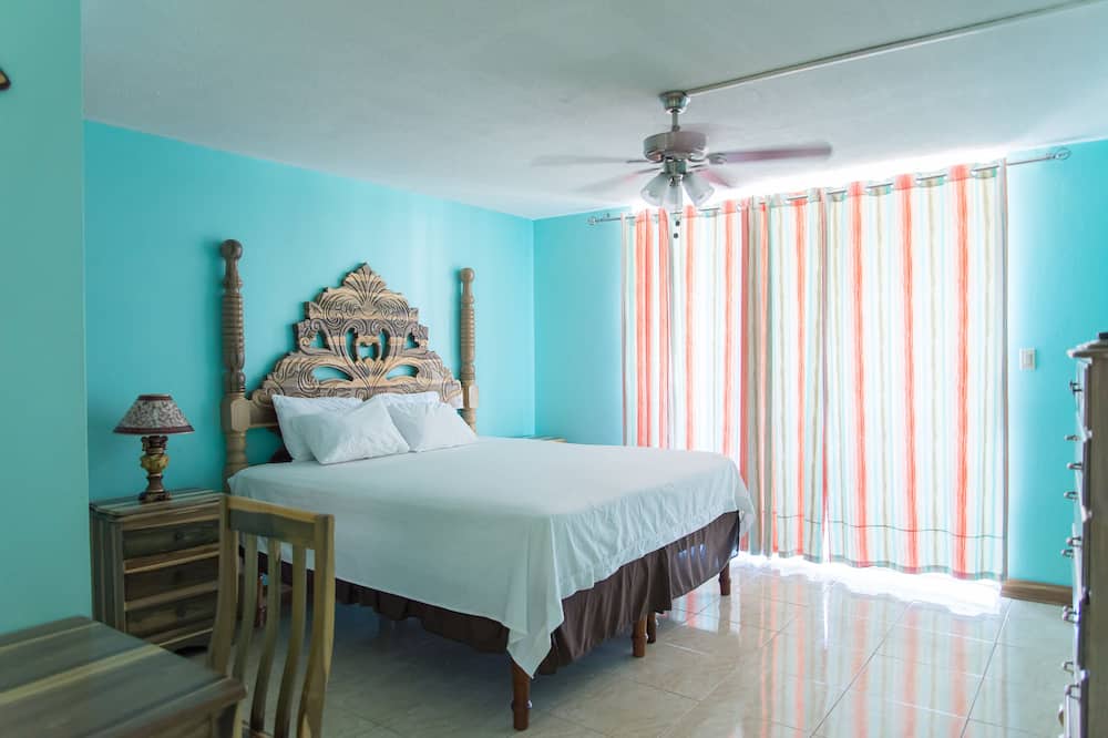 Montego Bay Club Apartments