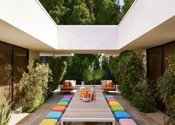 Kamar (Gene Autry Residence) | Teras/patio