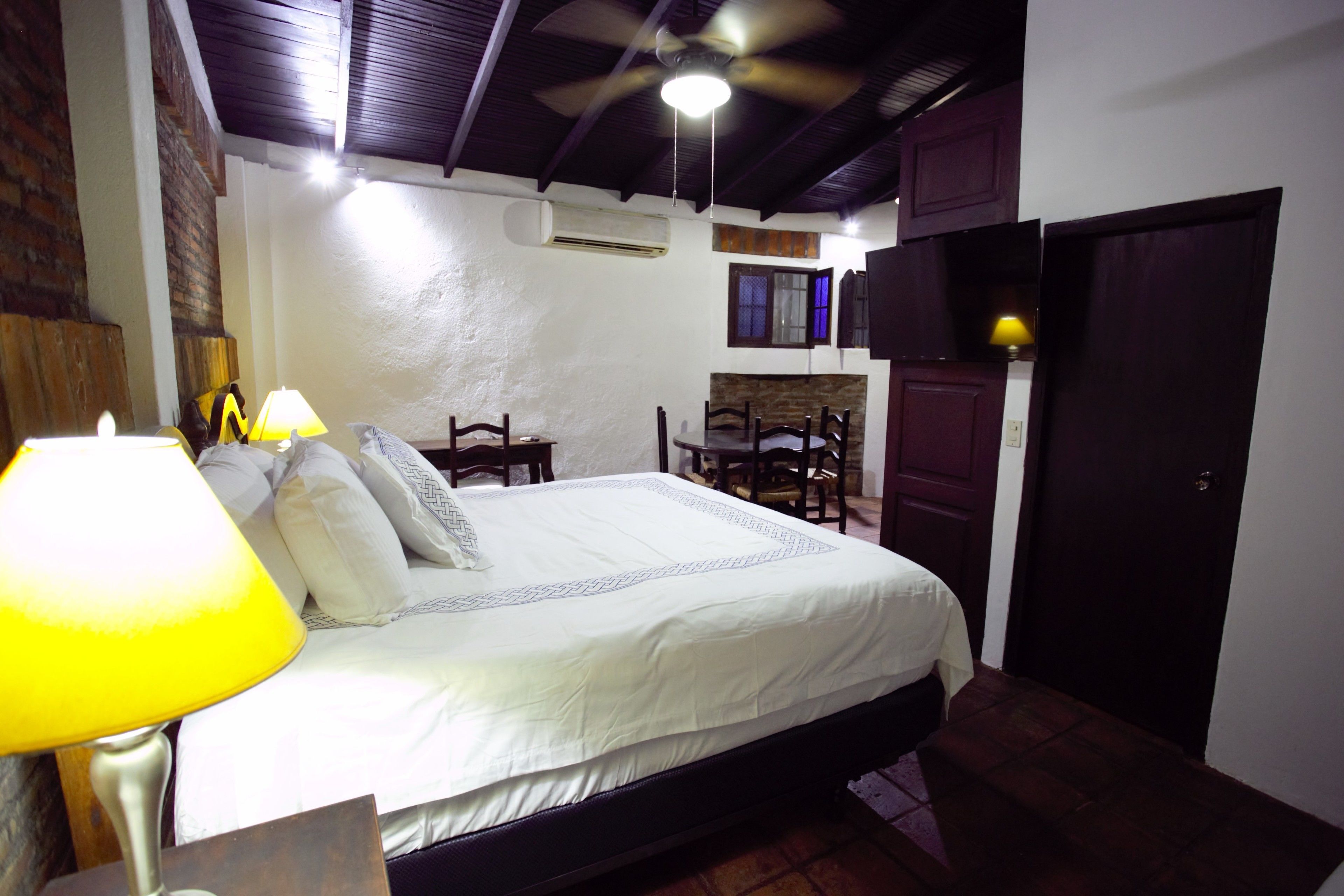 honeymoon suite, 1 king bed, refrigerator, poolside (9) | egyptian cotton sheets, memory-foam beds, in-room safe, free wifi