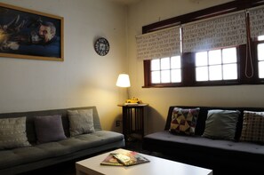TV layar datar
