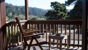 Porch - Mendocino View East (Mendocino)