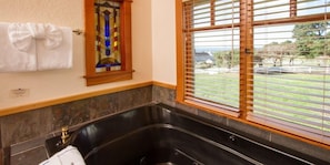 Suíte superluxo, 1 cama King | Banheira de hidromassagem