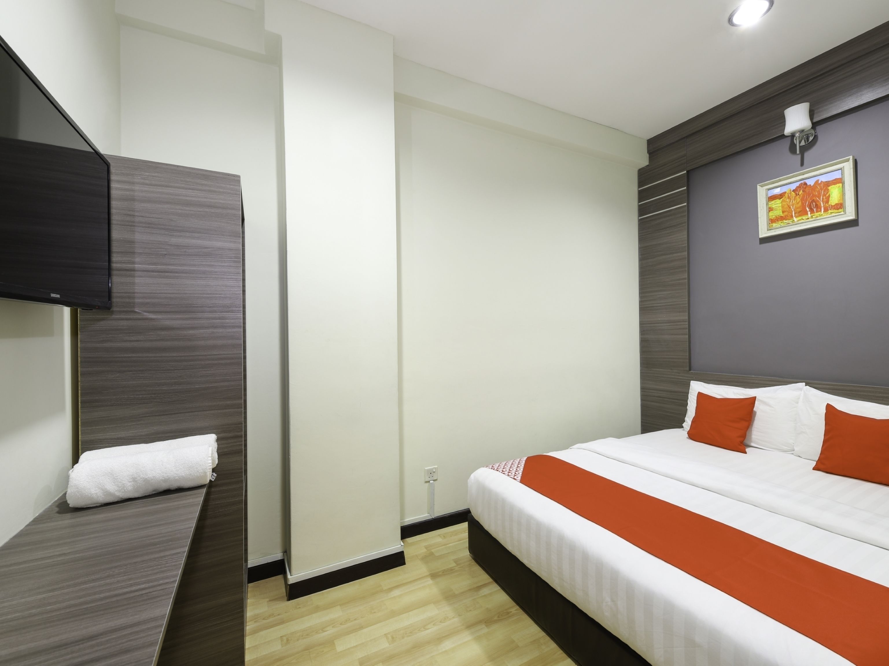 standard double room, 1 double bed | free wifi, bed sheets