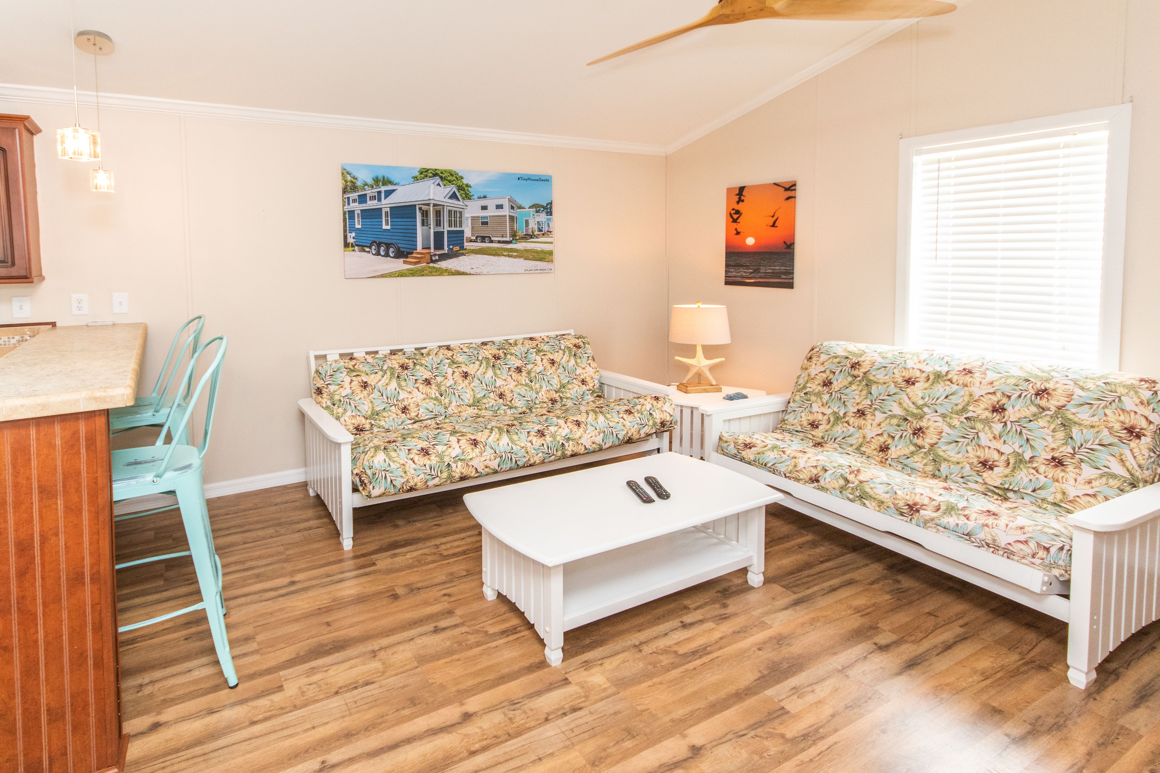 บ้านเคลื่อนที่ (Sea Turtle) | ห้องนั่งเล่น | ทีวีจอแบน, Netflix, บริการสตรีมมิ่ง