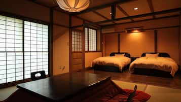 Family Japanese Western Style Room with Open-air Bath (Annex) | In-room safe