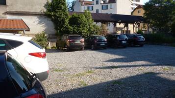 Enceinte de lâhĂ©bergement