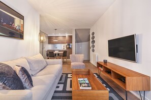 TV, DVD player - Danholmen, 2BR/2BA, 6 people (París)