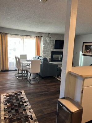 Interior - Ski-in Storm Meadows Condo, Updated One BR, Great Location, Cozy & Comfortable (Steamboat Springs)