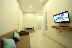 4 Bedrooms - Bansansabuay Hua Hin Pool Villa | Living area