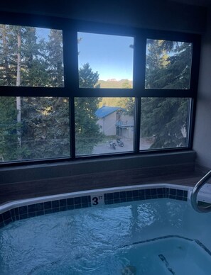 Pool - Ski In-Out  short walk to lift Enjoy The Mountain Views From Your Own Balcony! (Durango)