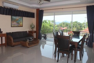 42-inch flat-screen TV with cable channels, TV