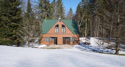 Ski in & out Spruce Glen Townhomes on Great Eastern Trail