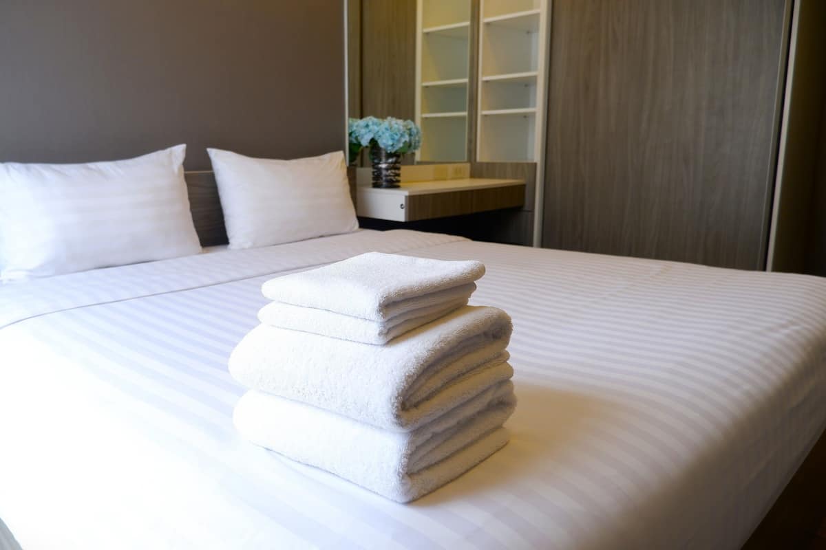 2 Bedroom Executive Junior | 1 bedroom, in-room safe, desk, iron/ironing board
