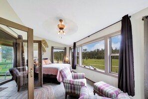 4 Schlafzimmer, Schreibtisch, Bügeleisen/Bügelbrett, kostenloses WLAN