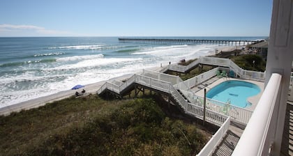 Nouvelle Annonce - Luxury Premium Oceanfront 4/5 BR Home, Pool, Elevator, Surf City
