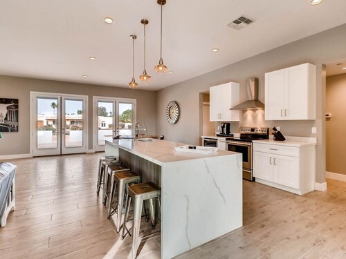 Luxury|Pickleball|Salt Water Pool/Spa