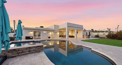 Luxury|Pickleball|Salt Water Pool/Spa