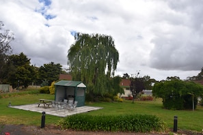 BBQ/picnic area