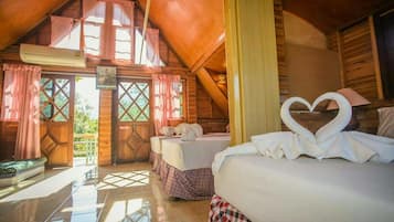 Bungalow Familial | Coffres-forts dans les chambres, Wi-Fi gratuit, draps fournis