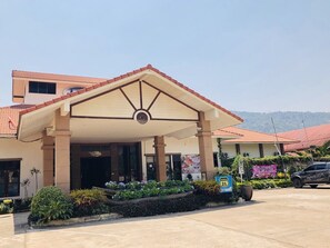 Front of property - Phurua Bussaba Resort & Spa (Phu Ruea)