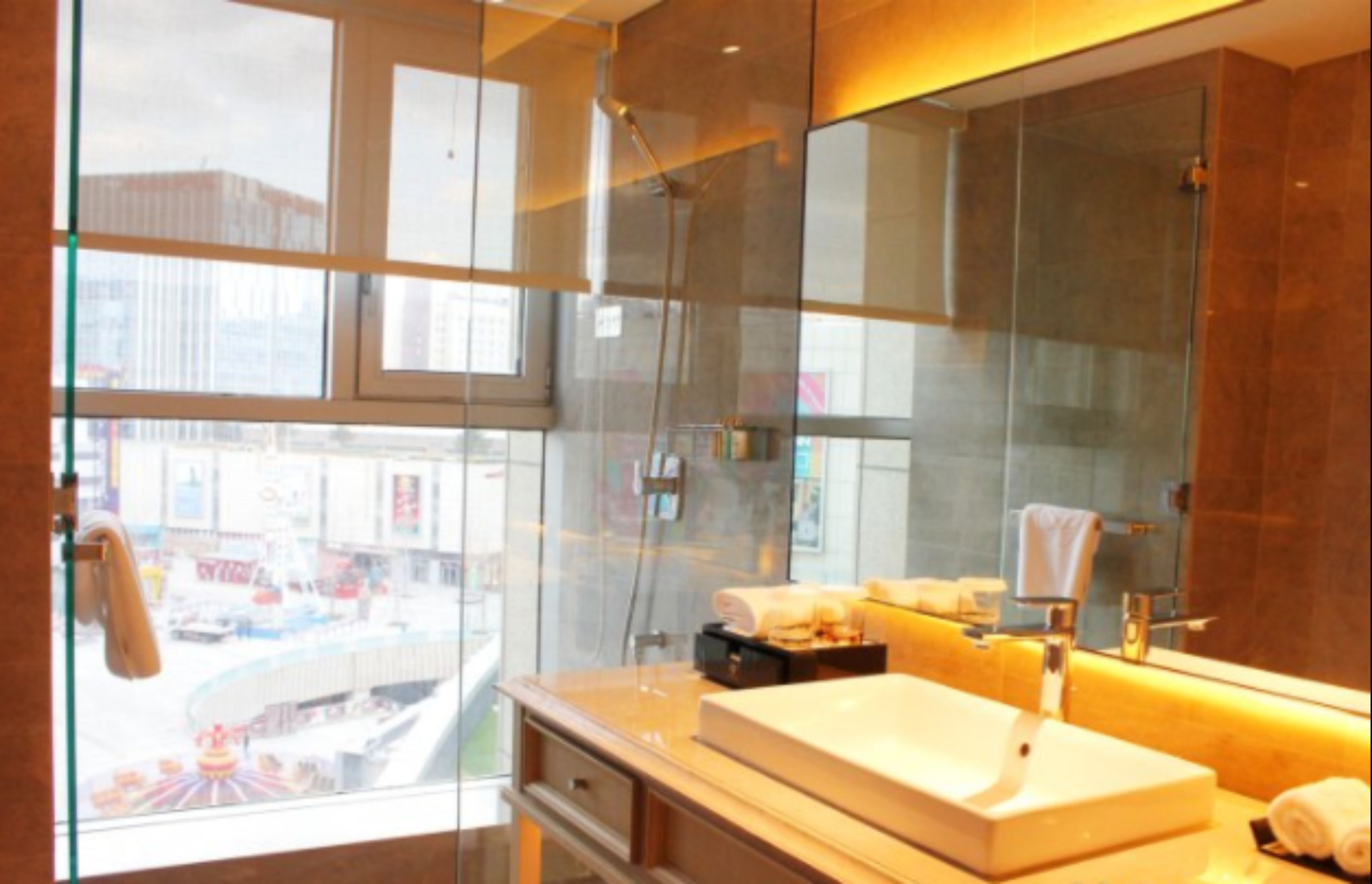 shower, free toiletries, hair dryer, dressing gowns