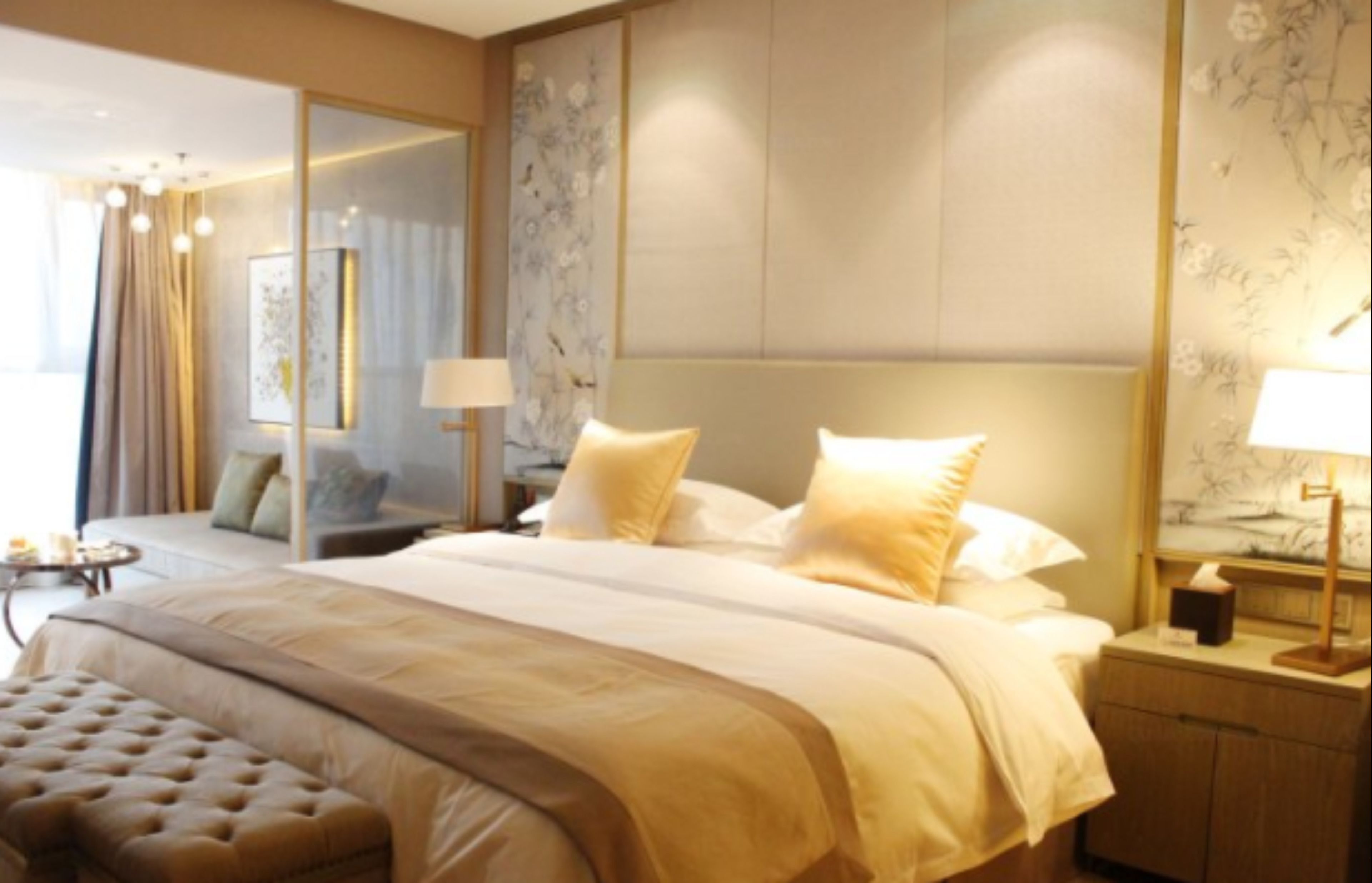 minibar, in-room safe, desk, blackout curtains