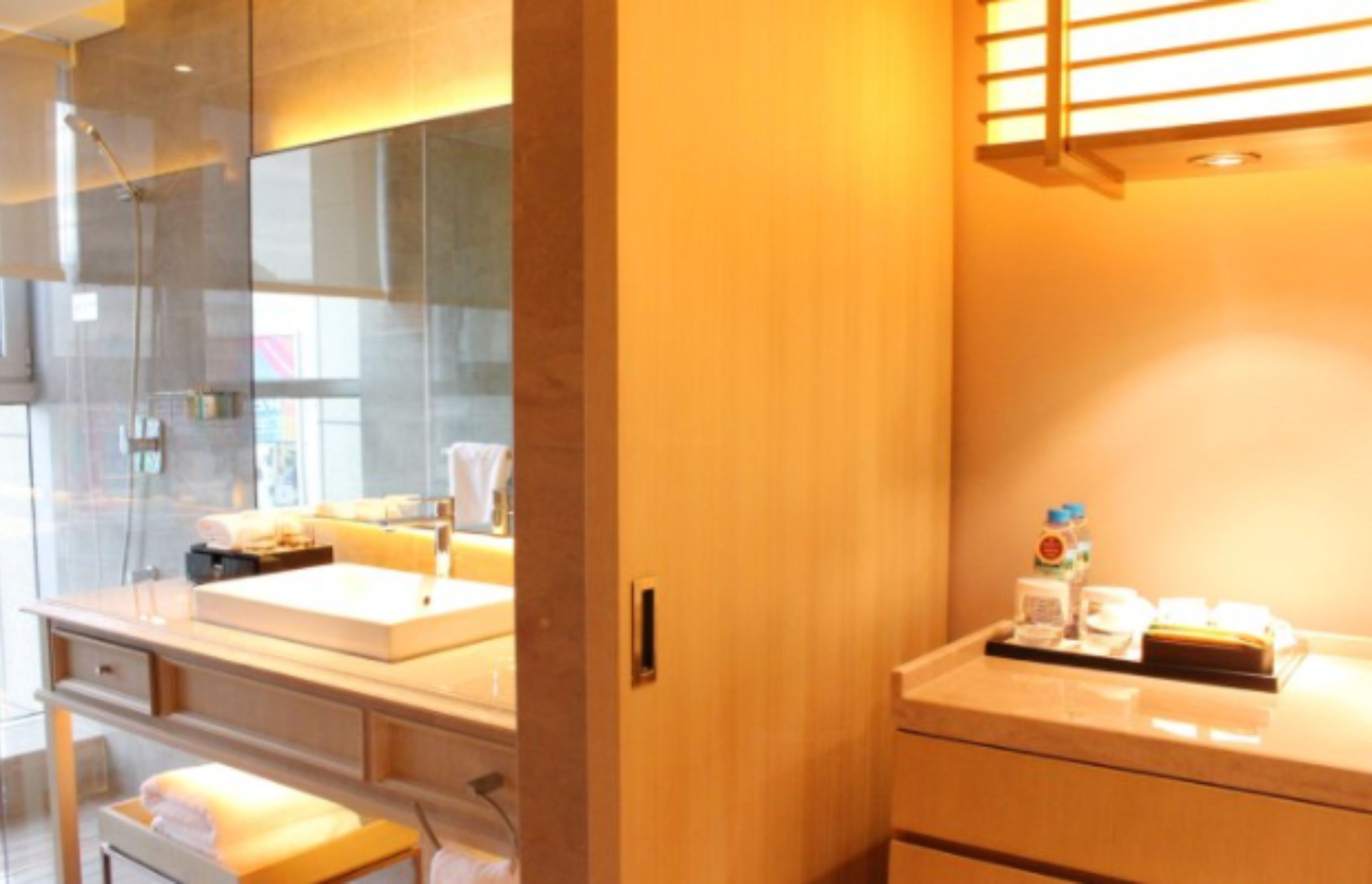 minibar, in-room safe, desk, blackout curtains