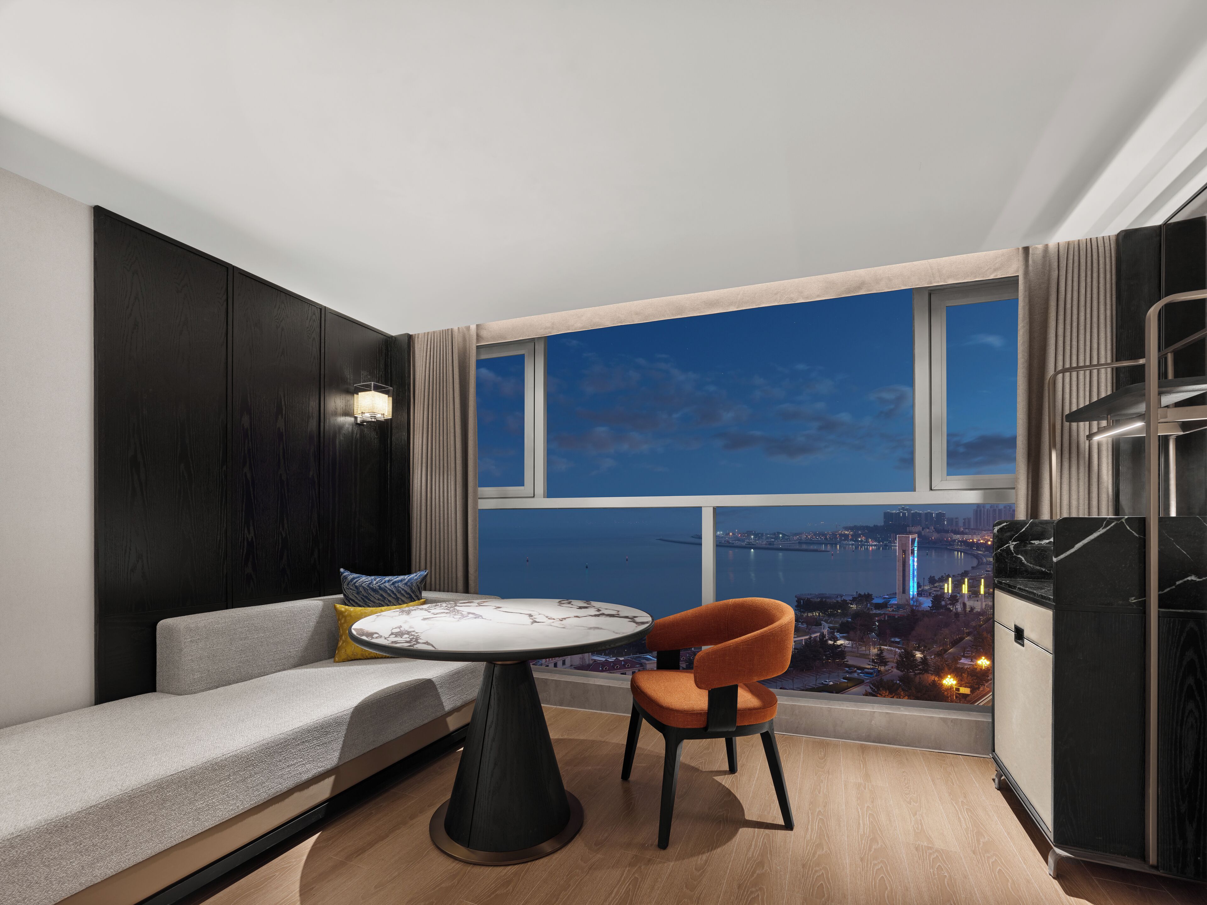 Minibar, in-room safe, desk, blackout curtains