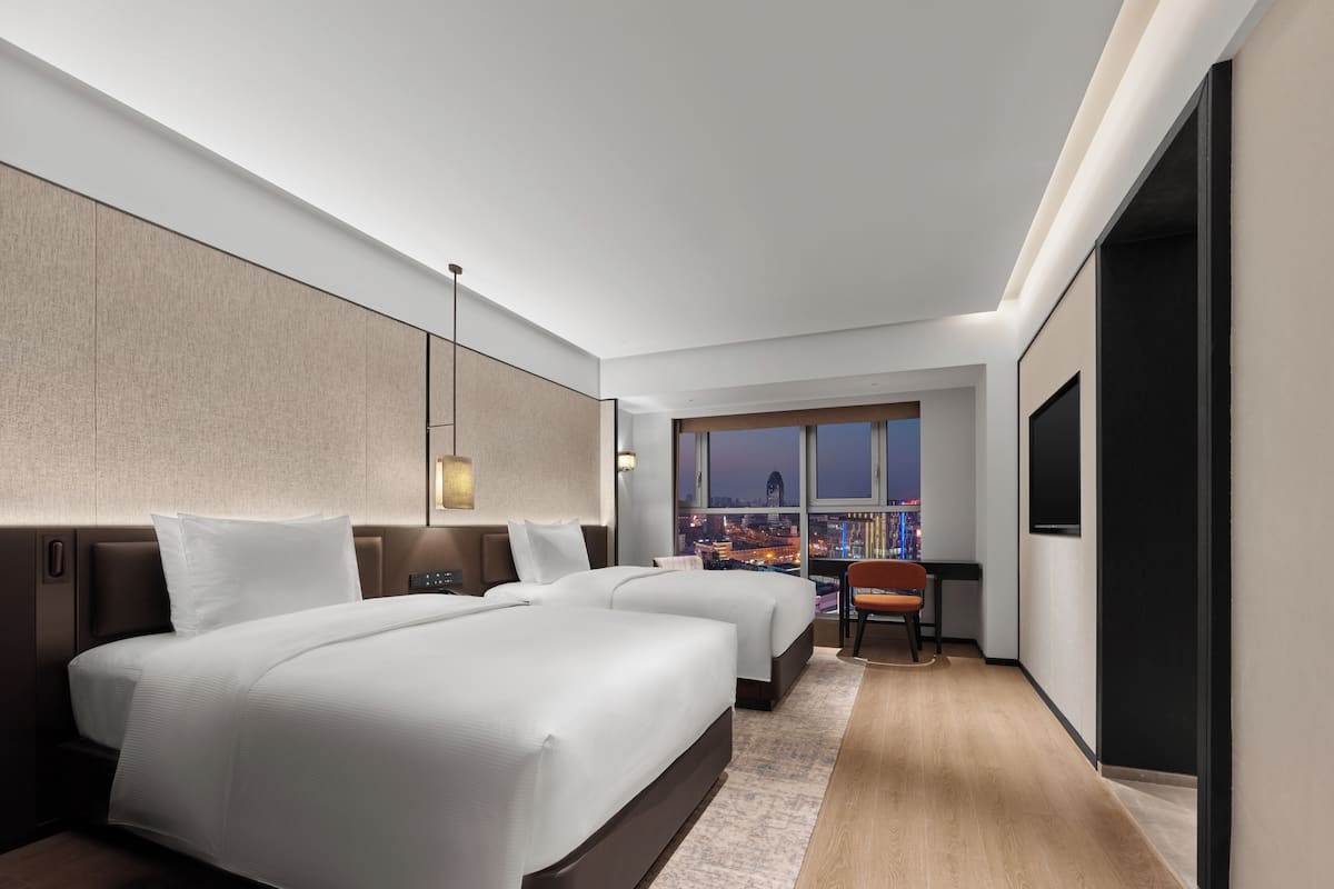 Deluxe Room, 2 Single Beds, Sea View