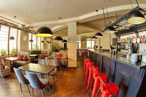 Bar (en la propiedad)