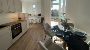 Familieleilighet | Eget kjøkken | Kaffetrakter/tekoker, kjøleskap, vannkoker og fryser