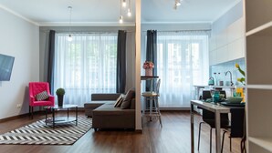Familiestudio, kjøkken | Eget kjøkken | Kaffetrakter/tekoker, kjøleskap, vannkoker og fryser