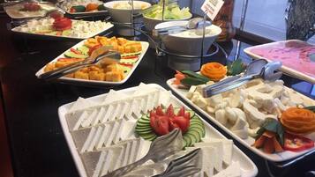 Dagelijks ontbijtbuffet (toeslag)