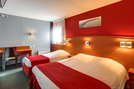 Desk, free WiFi, bed sheets