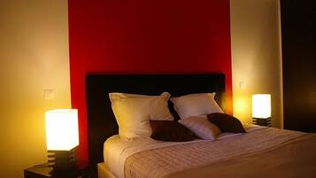 1 slaapkamer, een bureau, geluiddichte muren, gratis wifi