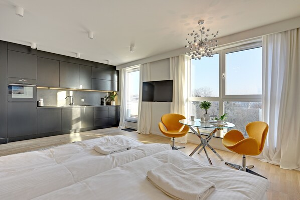 Studio, Balcony (with parking - 45B) | Iron/ironing board, free WiFi - Apartinfo Angielska Grobla Apartments (Gdansk)