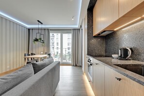 Superior Apartment, 1 Bedroom, Balcony (parking 136) | Living room