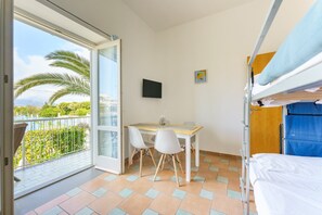 Flat-screen TV - Le Grand Bleu - Gioia Apartments (Procida)