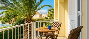 Le Grand Bleu - Gioia Apartments